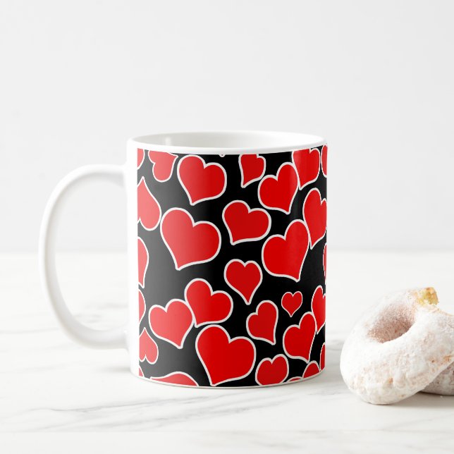 Mug Coeurs rouges sur Arrière - plan noir (Avec donut)
