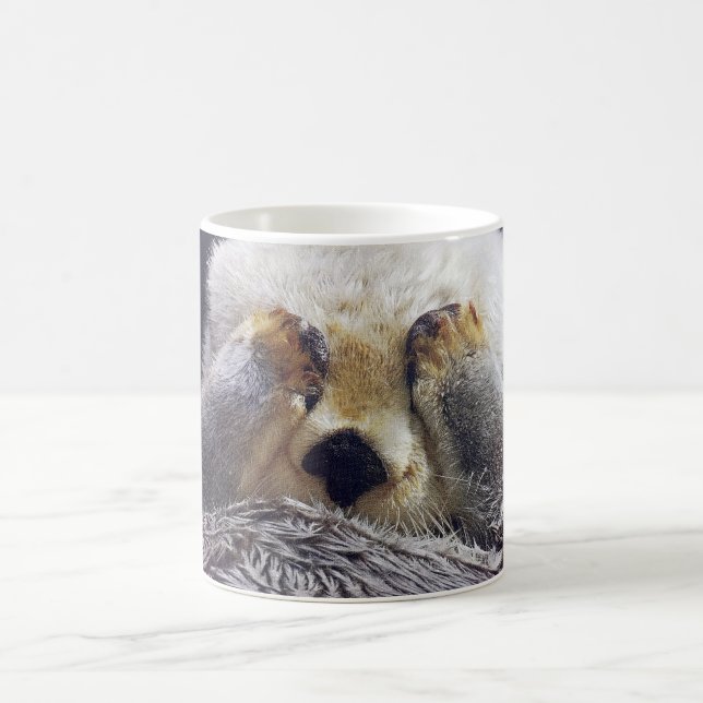 MUG COMICAL OTTER PEEK-A-BOO (Centre)