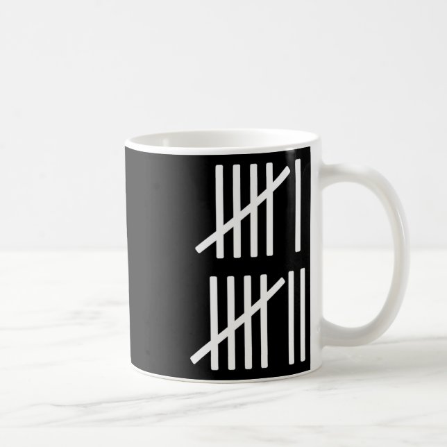 Mug Comptage minimaliste de marques de pointage 67 Mem (Droite)