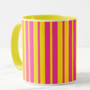 Mug Conception de motif rayé stylé rose jaune