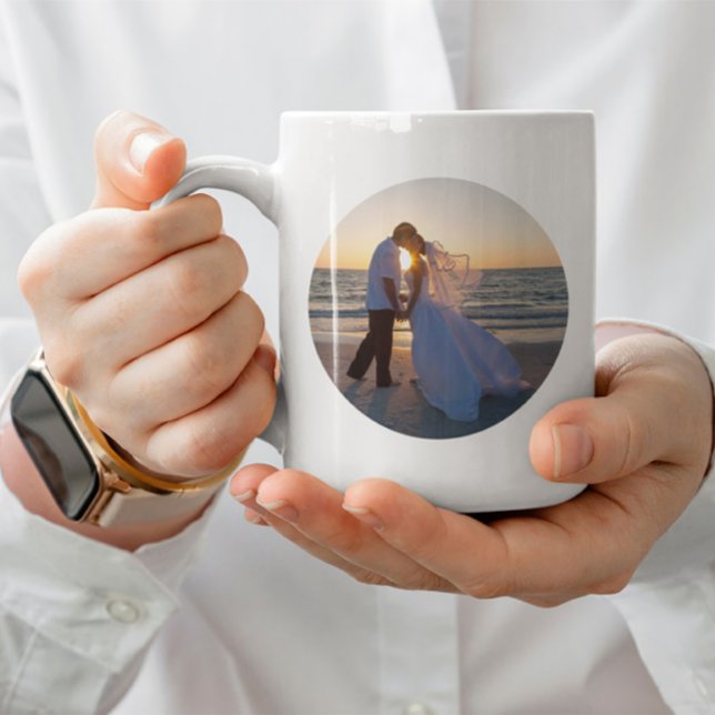 Mug Conception de photo simple à deux cercles (Simple Two Circle Photo Design Coffee Mug)