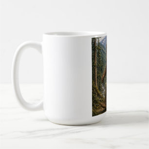 Mug Conception de randonnée en forêt de montagne Bigfo