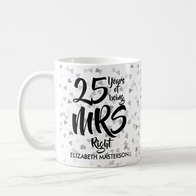 Mug Confettis argentés de coeurs de 25ème anniversaire (Gauche)