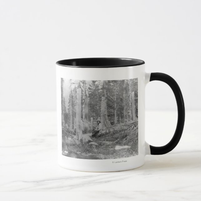 Mug Coupe des arbres par Donner Party (Droite)