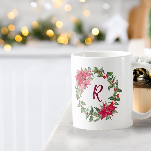 Mug Couronne de Noël à monogramme (Monogram Christmas Wreath Coffee Mug)