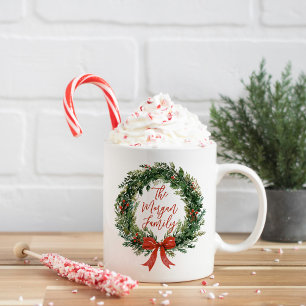 Mug Couronne de Noël personnalisée Nom de famille Fête