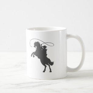 Mug cowboy lançant de l' équitation de lasso élevan