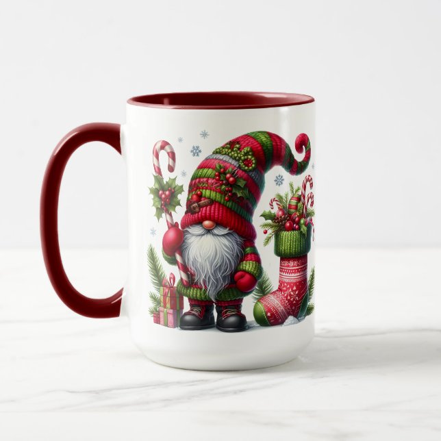 Mug Cozy Christmas Gnome Art – Festive Holiday (Gauche)