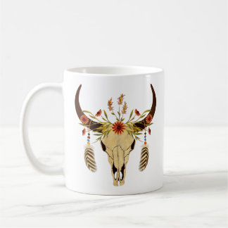 Mug Crâne de boeuf avec des fleurs et des plumes