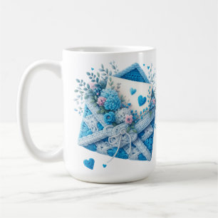 MUG CROCHET BLANC ET BLEUE DÉCOUVRENT LES ENVELOPPES