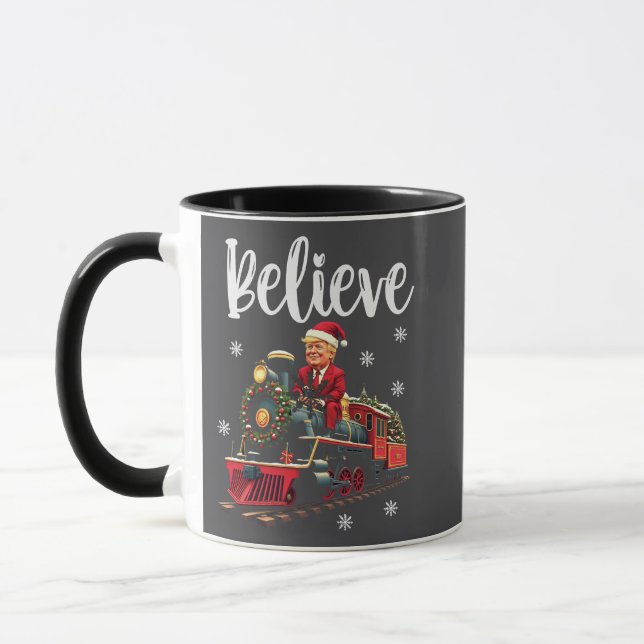 Mug Croyez Trump à cheval sur un train Noël Père Noël  (Gauche)