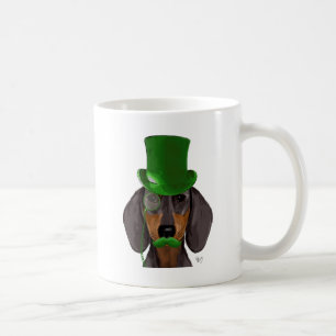 Mug Dachshund avec Chapeau Vert Haut Chapeau Noir Tan 