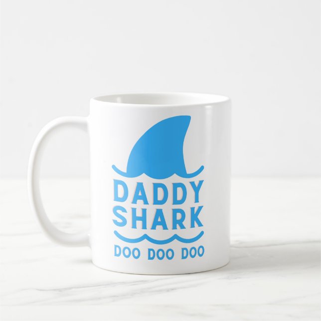 Mug Daddy Shark, Funny Daddy Shark Doo Doo Doo, Coffee (Gauche)