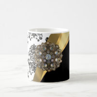Damassé noire et blanche, bijou de faux