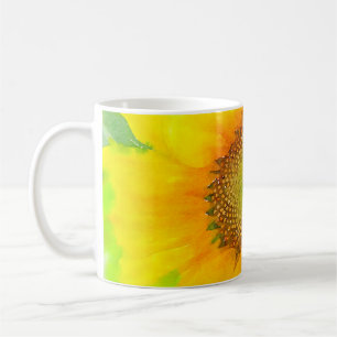 Mug de café de tournesol jaune clair et gai