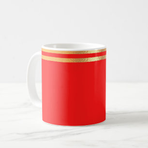 Mug de café rouge et doré