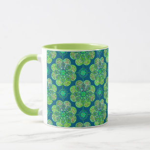 Mug de café vert avec motif