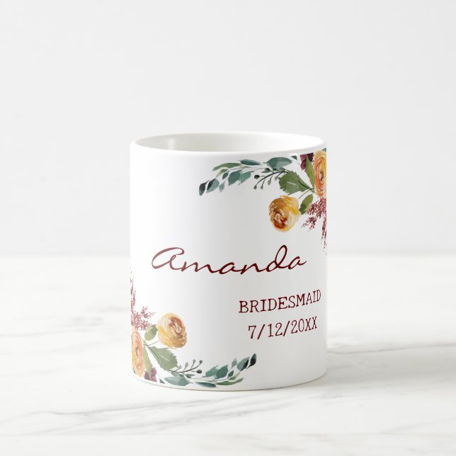 Mug de demoiselle d'honneur floral romantique cool (Centre)
