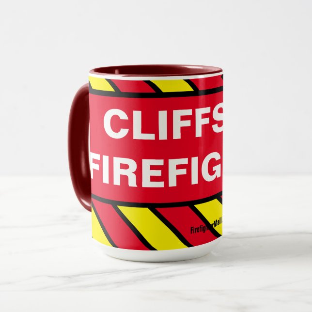 MUG DE FIREFIGHTER À LA FALADE (Devant gauche)