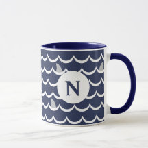 Mug de monogramme fin requin bleu marine