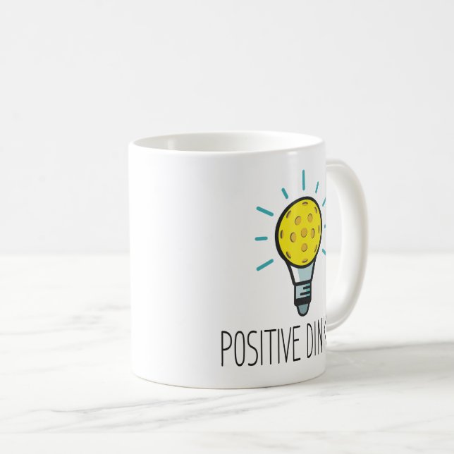 Mug de Pickleball en train de couler positivement (Devant droit)