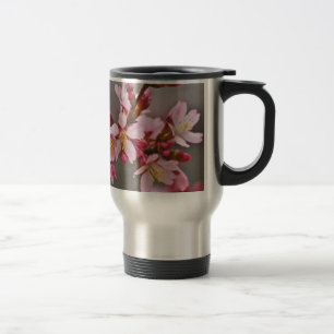 Mug De Voyage Fleurs de cerisier japonaises roses sur un ciel gr