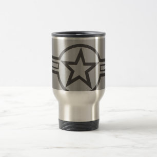 Mug De Voyage Les militaires tiennent le premier rôle le