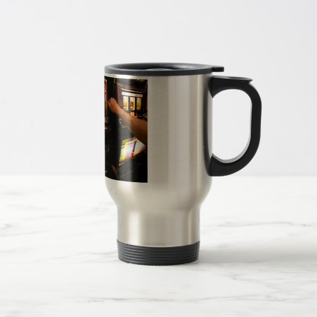 Mug De Voyage Plan rapproché de machine à sous (Droit)