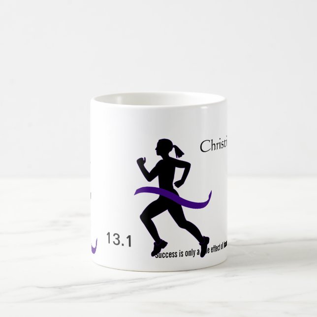 Mug Demi de ruban de pourpre du marathon des femmes (Centre)