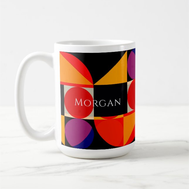Mug Design géométrique, rouge orange violet noir, nom (Gauche)