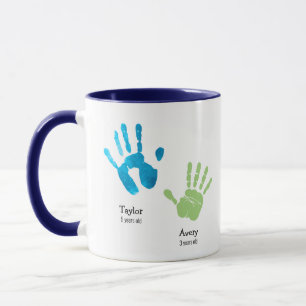 Mug Deux empreintes On t'aime, maman ! Personnalisé