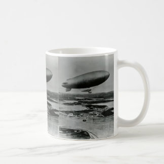 Mug Dirigeable souple de B-class de marine volant