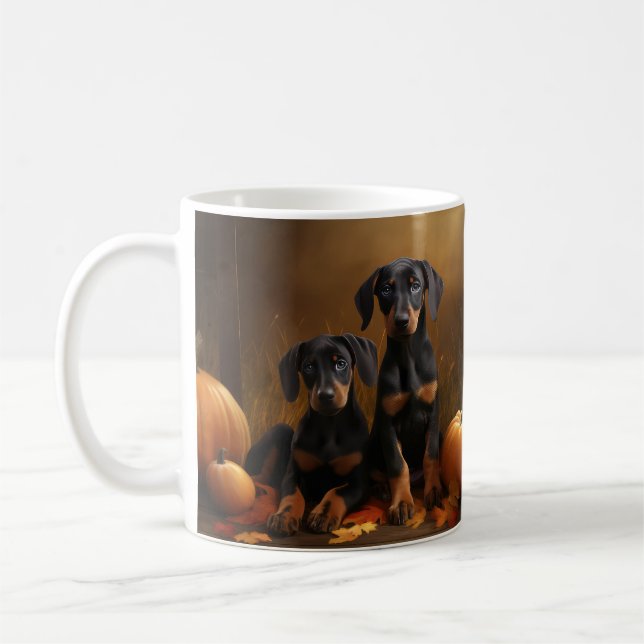 Mug Doberman Chiot Automne Citrouille de plaisir (Gauche)