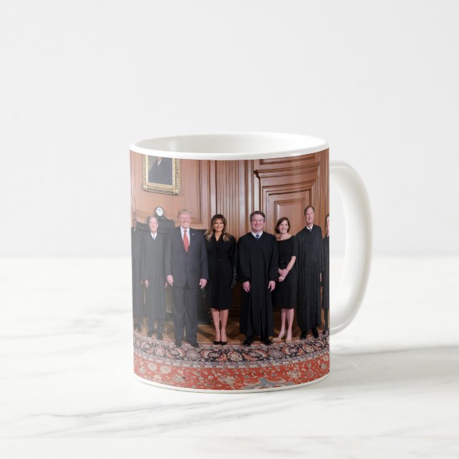 Mug Donald Trump Avec Les Juges De La Cour Suprême (Devant droit)