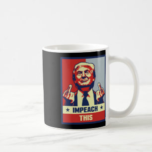 Mug Donald Trump fait une impasse sur les conservateur
