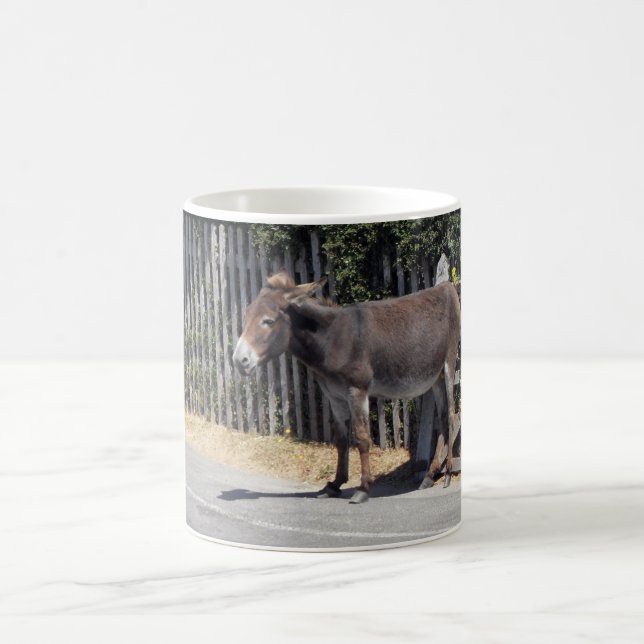 Mug Donkey by the Gate (Centre)