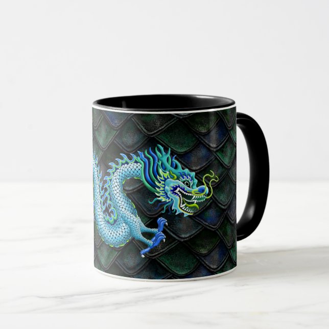 Mug Dragon bleu sur les échelles vertes (Devant droit)
