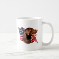 Drapeau américain de récupération de chocolat Labr