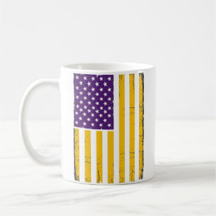 Mug Drapeau américain violet et or en détresse Vecteur