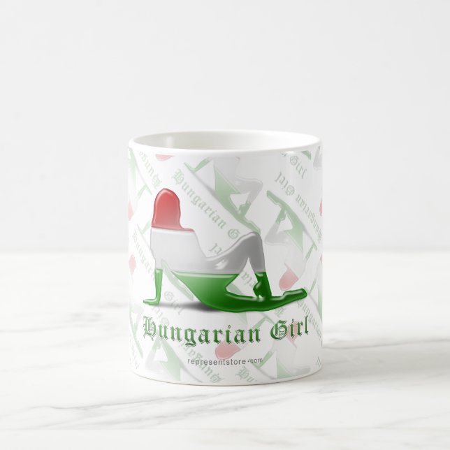 Mug Drapeau hongrois de silhouette de fille (Centre)