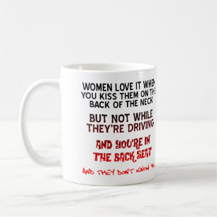 Mug drôle avec un baiser sur le cou