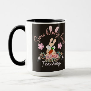 Mug drôle qu'un lapin aime enseigner