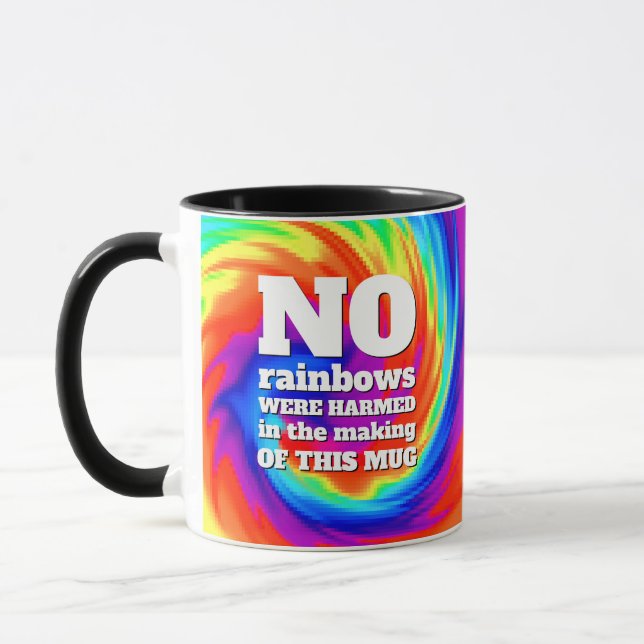 Mug Drôle TieDye Aucun arc-en-ciel n'a été blessé ... (Gauche)