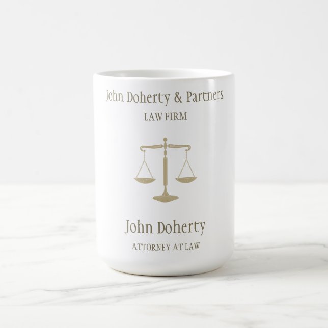 Mug Échelles d'or chiques de cabinet juridique de la (Centre)
