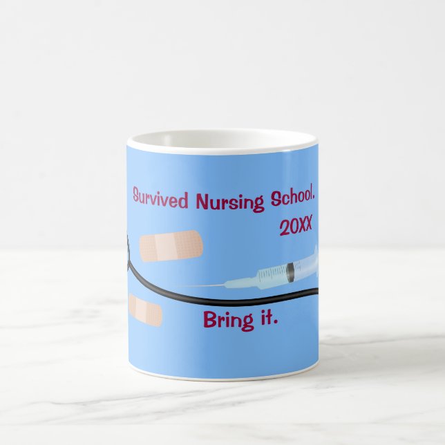 Mug École d'infirmières survécue (Centre)
