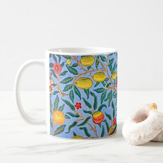 Mug Élégance intemporelle : Les quatre fruits de Willi (Avec donut)