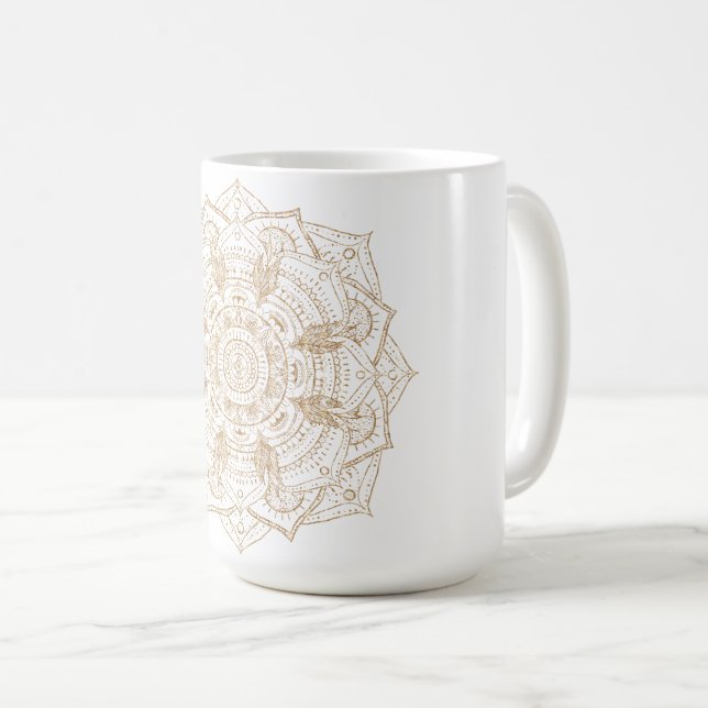 Mug Elégant blanc & or Mandala conception main dessiné (Devant droit)