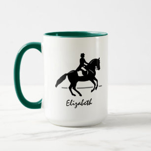 Mug Élégant cavalier de pression exécutant une Pirouet