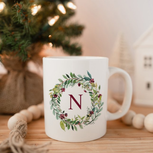 Mug Élégante verdure hivernale Bourgogne Monogramme Wr (Créateur téléchargé)