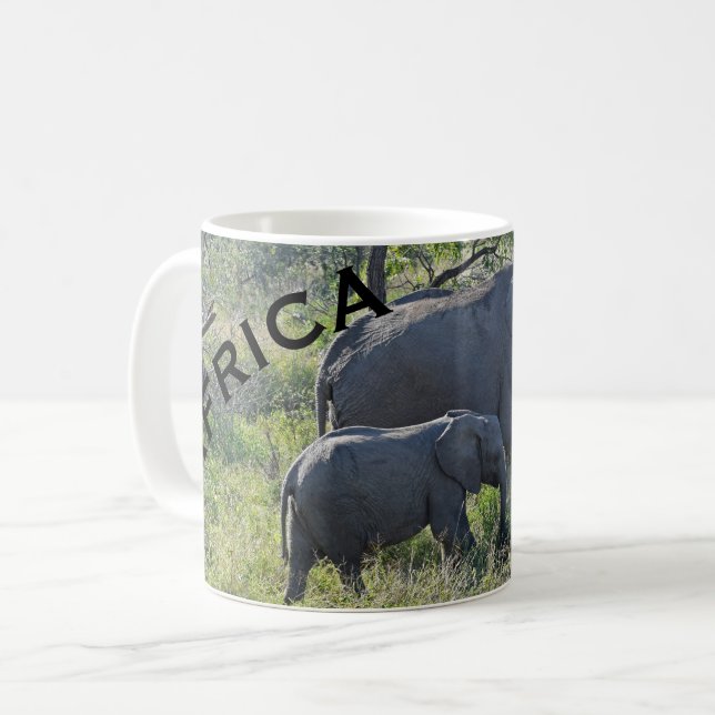 Mug Éléphant et bébé de mère d'éléphants de l'Afrique (Devant gauche)